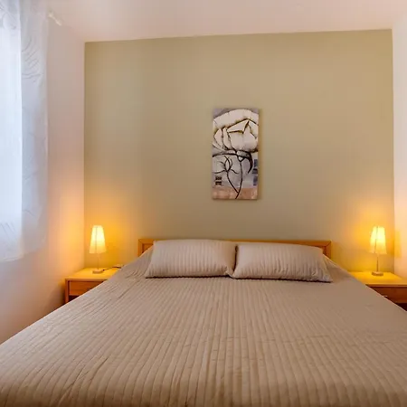 With Parking Space Losinj, Losinj - 2505 Appartamento