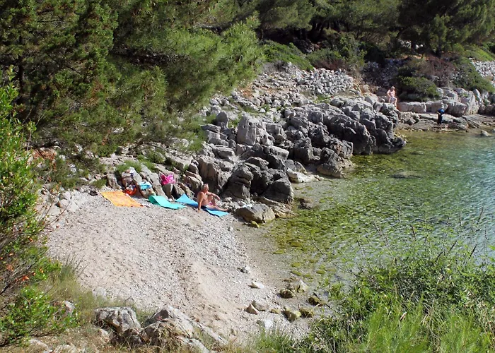 Apartment With Parking Space Losinj, Losinj - 2505