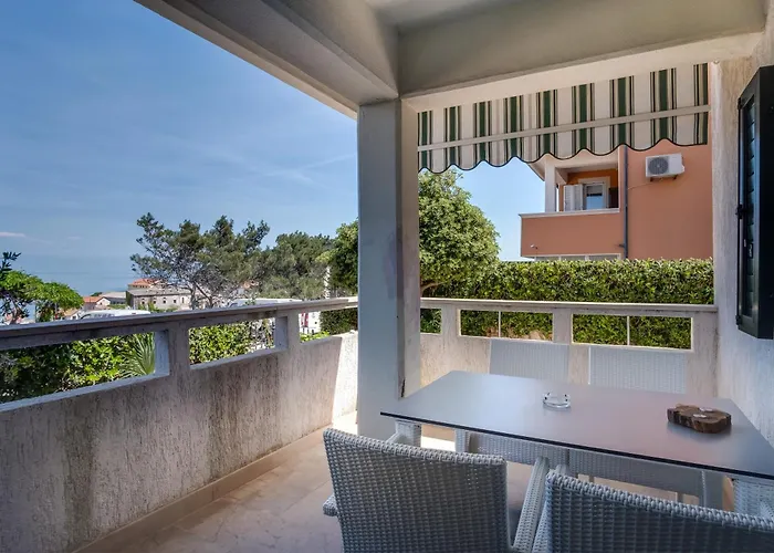 With Parking Space Losinj, Losinj - 2505 Apartment *