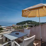 With Parking Space Losinj, Losinj - 2505 Apartman *