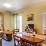 With Parking Space Losinj, Losinj - 2505 Apartman Mali Lošinj