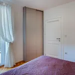 With Parking Space Losinj, Losinj - 2505 Apartman *