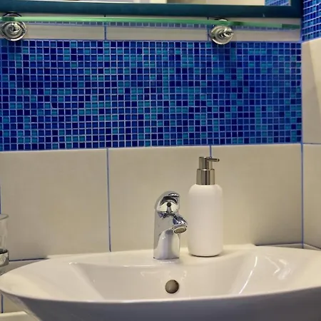 Appartement With Parking Space Losinj, Losinj - 2505 *